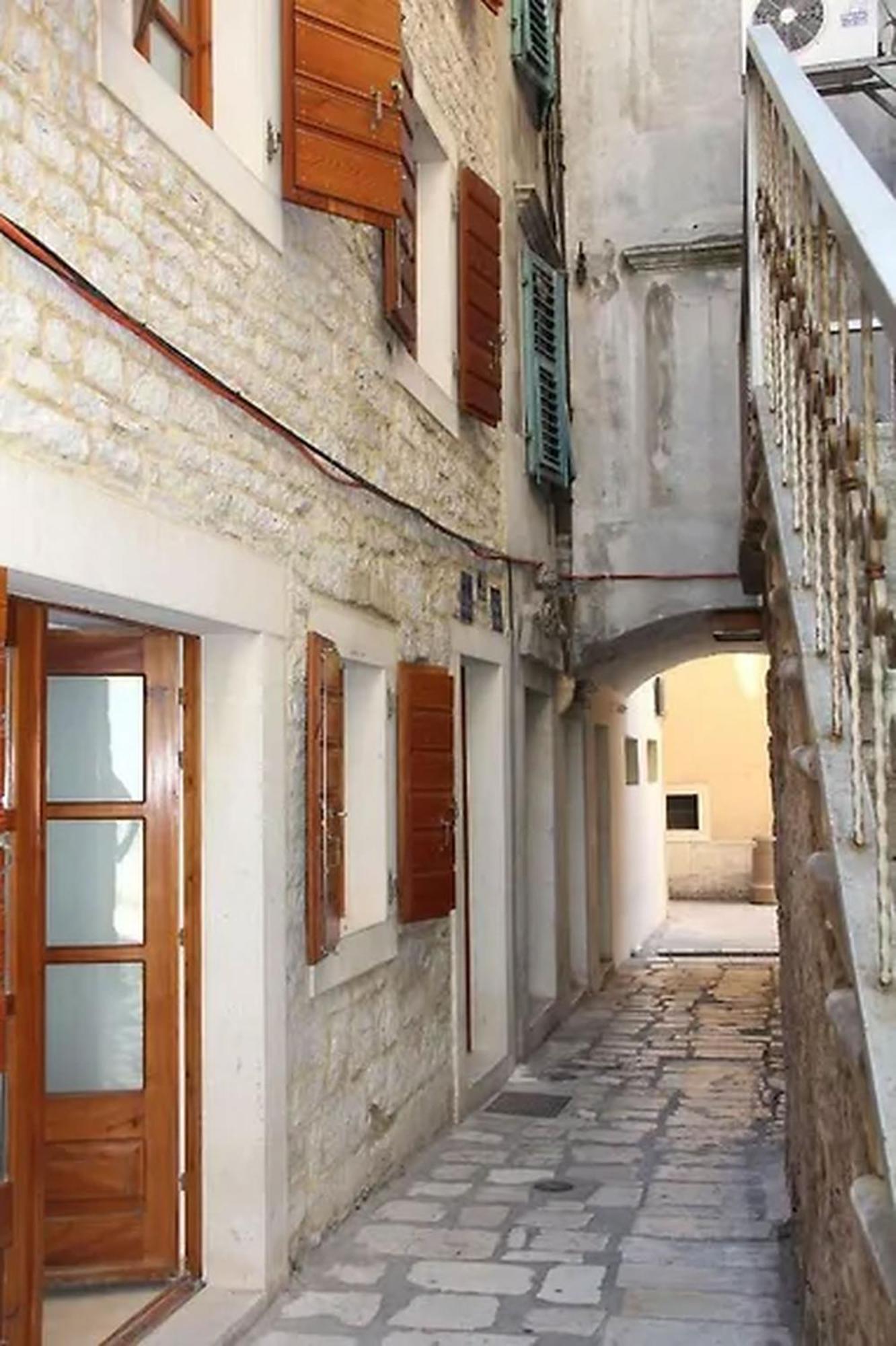 Sunny Rooms And Suites Szybenik Zewnętrze zdjęcie